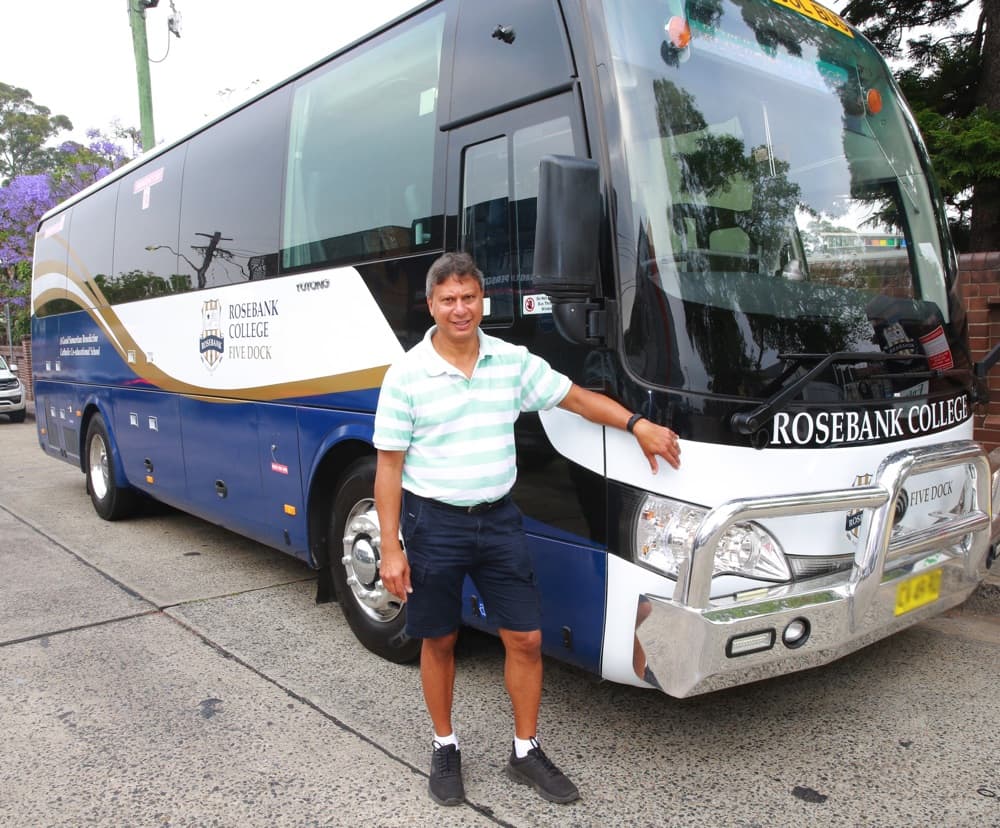 Vere with bus_thumb.jpg